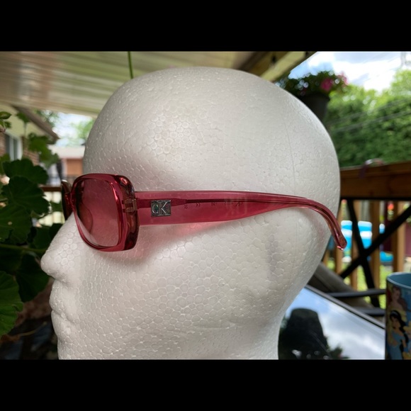 Calvin Klein Pink Sunglasses RARE - Picture 4 of 8